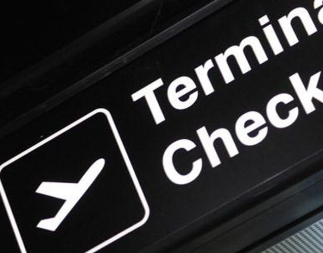 TRASLADOS AEROPUERTOS Y ESTACIONES